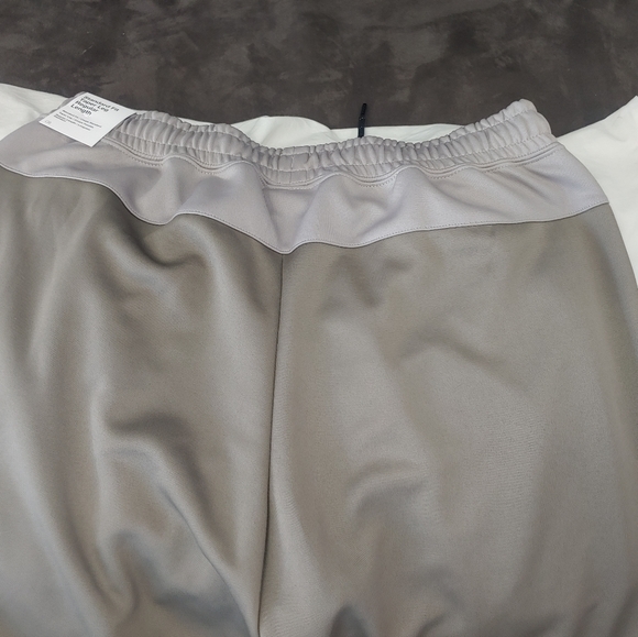 Nike Air Max Joggers Sweatpants Men's BRAND NEW - Picture 14 of 16